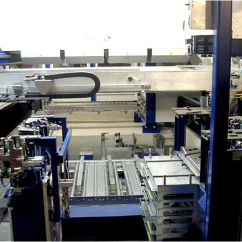 Perndorfer-Speciale machines: Volautomatische productie van diepvriezers